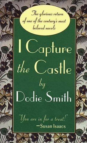 Dodie Smith: I Capture the Castle (Paperback, St. Martin's Paperbacks)